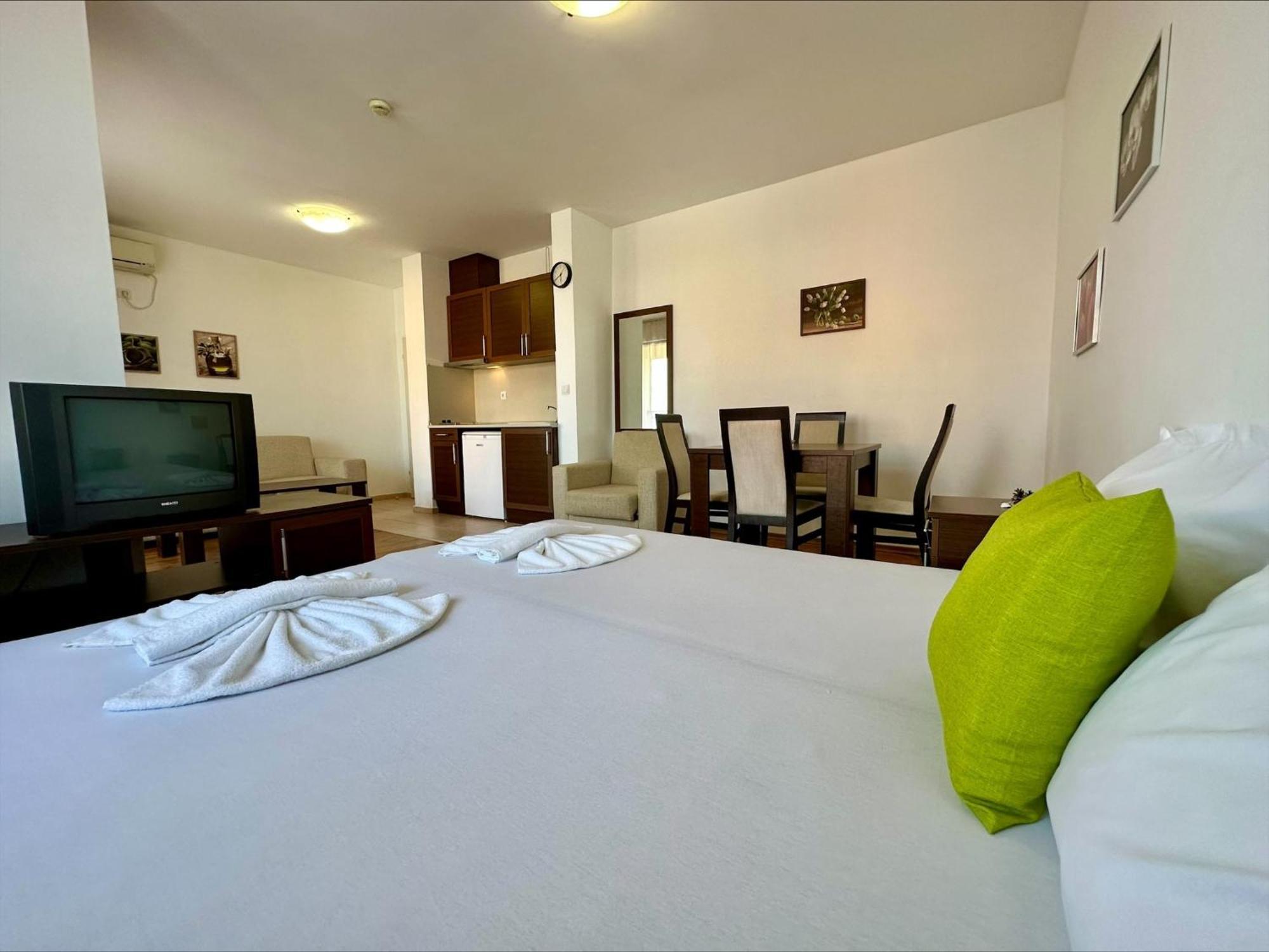 Menada Aheloy Apartments 객실 사진